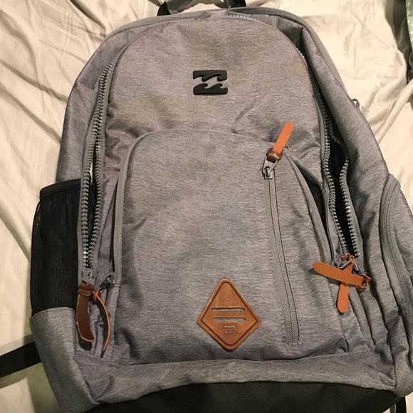 Gray Billabong bookbag - Picture 1 of 3